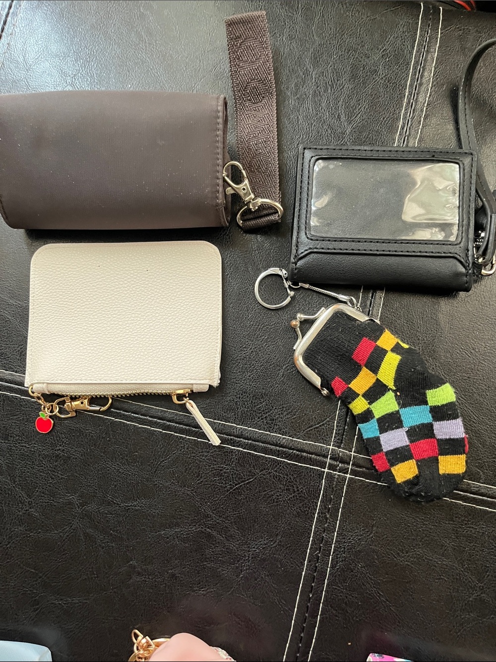 Source Unknown Multicolor Women's Accessory Pouch Collection - Picture 3 of 4